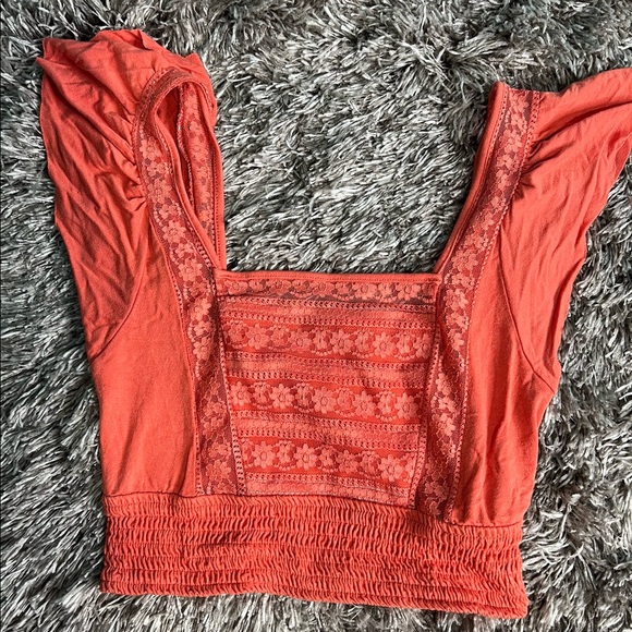 FOREVER 21 CROP TOP - Picture 2 of 2